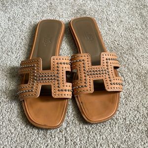 Authentic Hermès Oran studded leather sandals, size 37/7